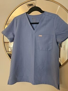 FIGS Scrub Set In Ceil Blue